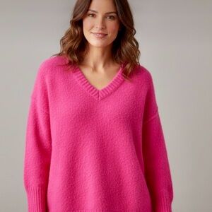 Wild Fable Vibrant Pink V-Neck Sweater